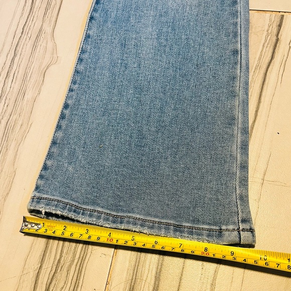 Hidden High Rise Flare/Bootcut Jean - Picture 7 of 11